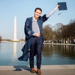 Meet your Posher, Cameron